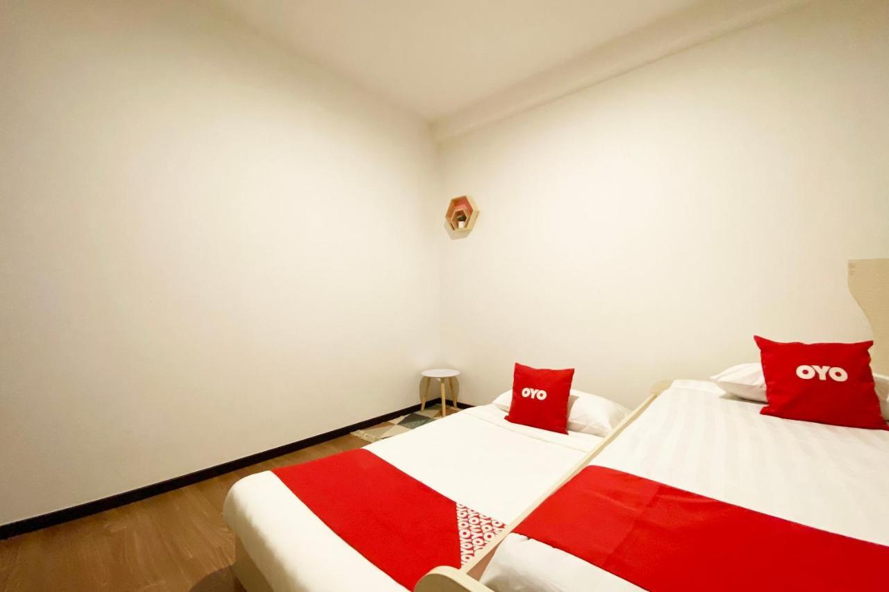 Oyo 89603 Treeline Urban Inn Kota Kinabalu Luaran gambar