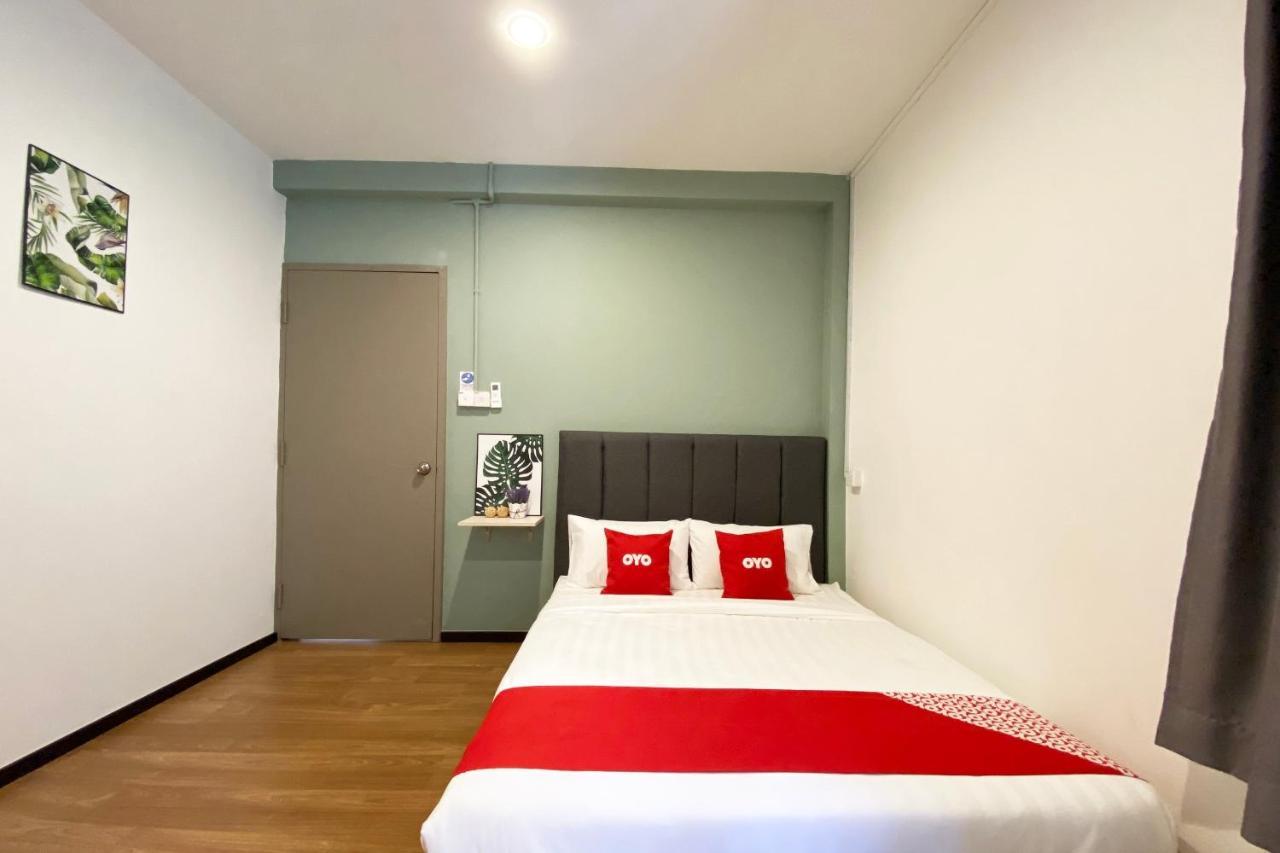 Oyo 89603 Treeline Urban Inn Kota Kinabalu Luaran gambar