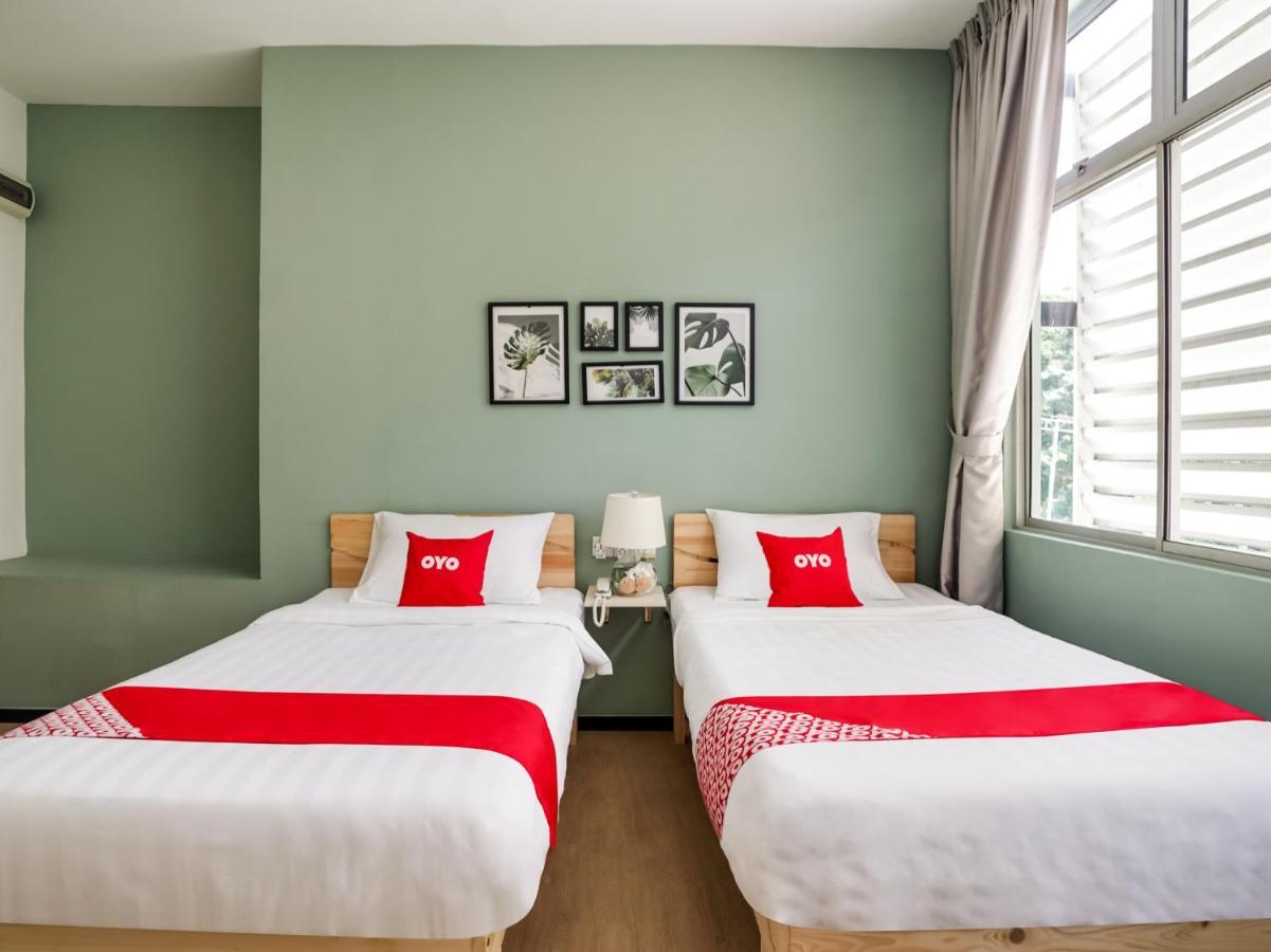Oyo 89603 Treeline Urban Inn Kota Kinabalu Luaran gambar